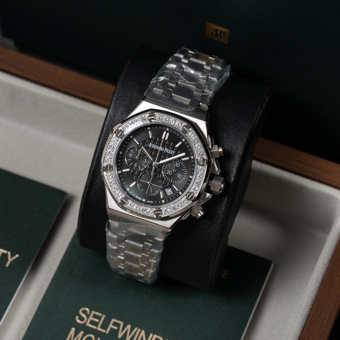 Diamond-Set Bezel Swiss Movement Watch 9 colors【Dial diameter：37mm 】28771428