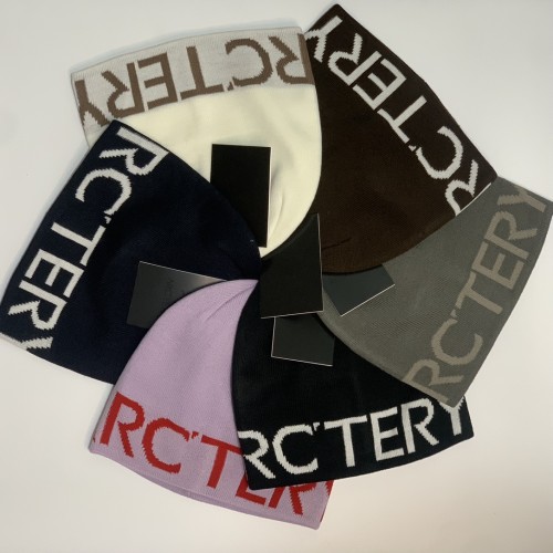 Large Letter Jacquard Beanie 6 colors 28746576