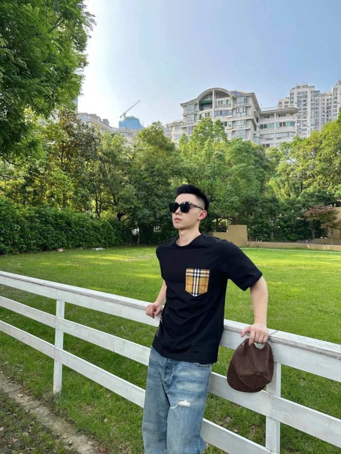 1:1 quality version  Plaid pocket crew neck T-shirt 2 colors 28967957