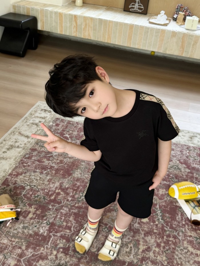 Black Check Trim Cotton T-Shirt for Kids 29010785