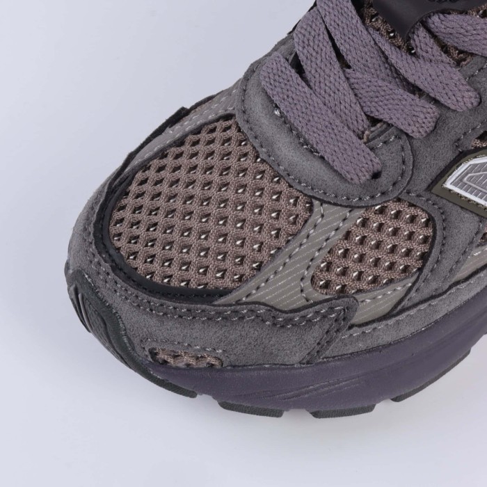 2010 Series Retro Mesh Casual Kids Running Shoes for Kids 9 colors 29011015