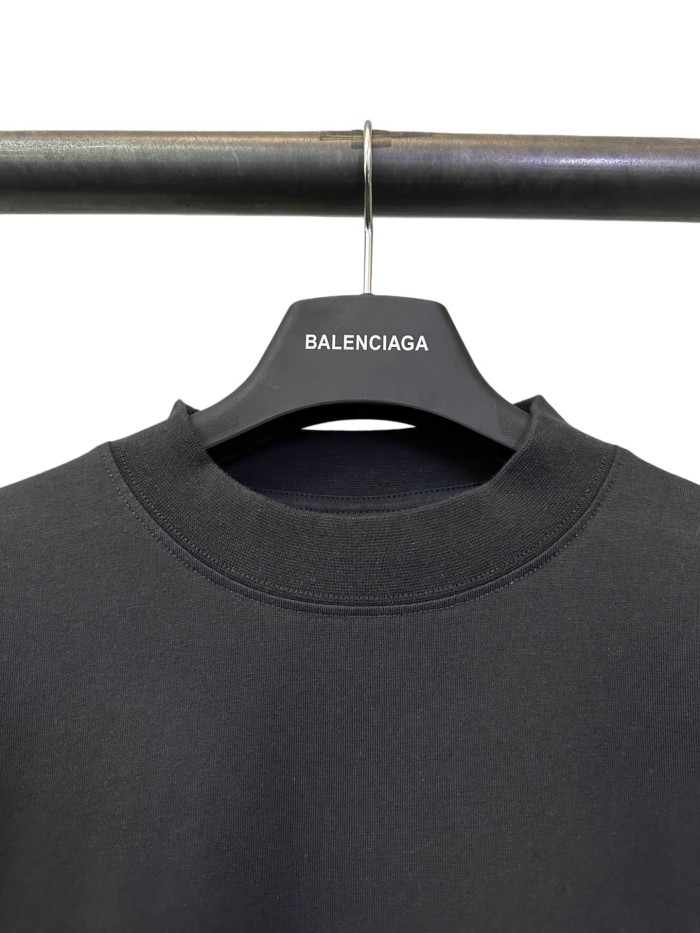 1:1 quality version Runway Logo Printed Tee 2 colors 28903006