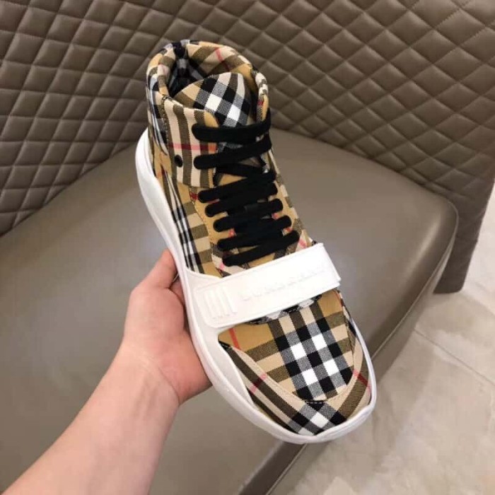 BURB5RRY VINTAGE CHECK HIGH-TOP SNEAKERS   BBR2