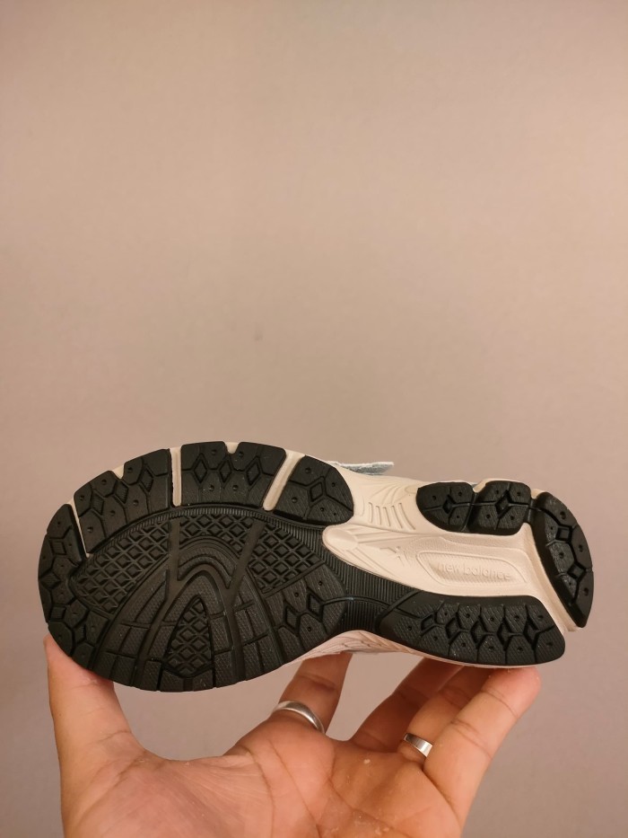 NB2002 Hook & Loop Jogging Shoes for Kids 8 colors 28998859