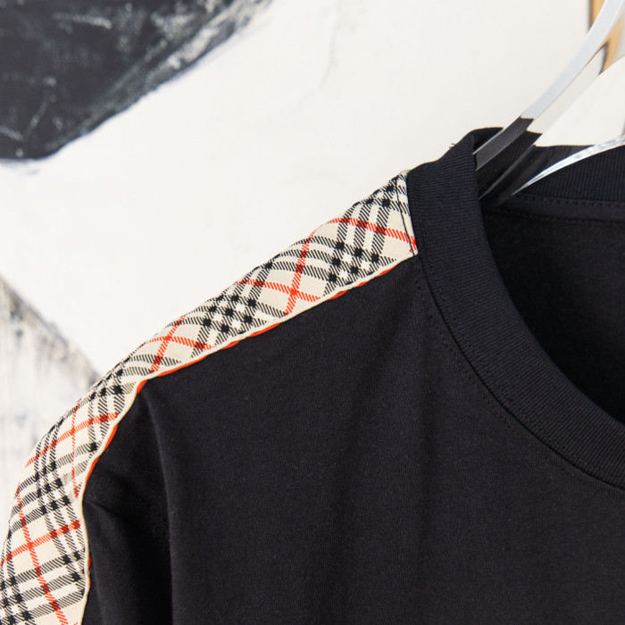 1:1 quality version 28303065 Plaid Trim Tee 2 colors