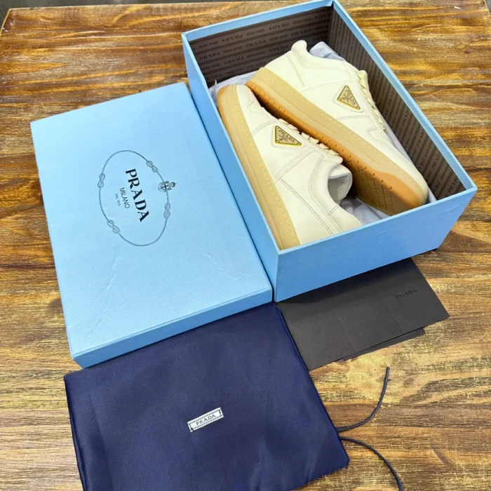 PR@DA@ DOWNTOWN NAPPA LEATHER SNEAKERS   PRD030