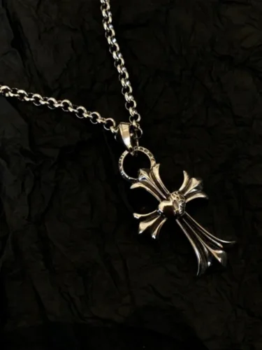 1:1 quality version The heart cross necklace-