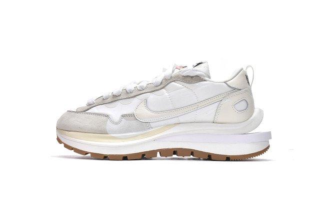 N Vaporwaffle sacai Sail Gum DD1875-100