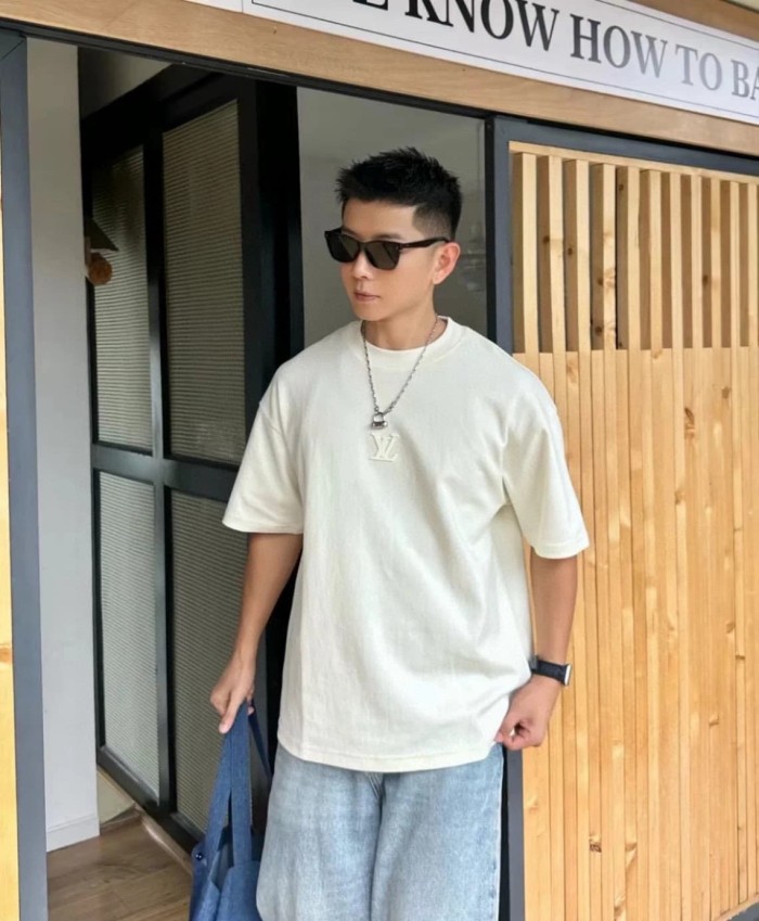 1:1 quality version Front and Back Logo Thick Pressure Adhesive Crew Neck Tee 3 colors 28903018