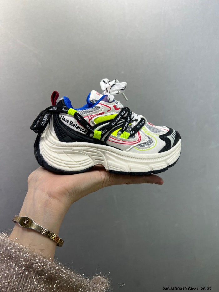 Mecha Techwear Mesh Chunky Running Sneakersfor Kids 3 colors 28998738