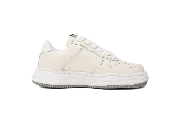Maison Mih@r@ Wayne OG Sole Low White A07FW702 NO.744