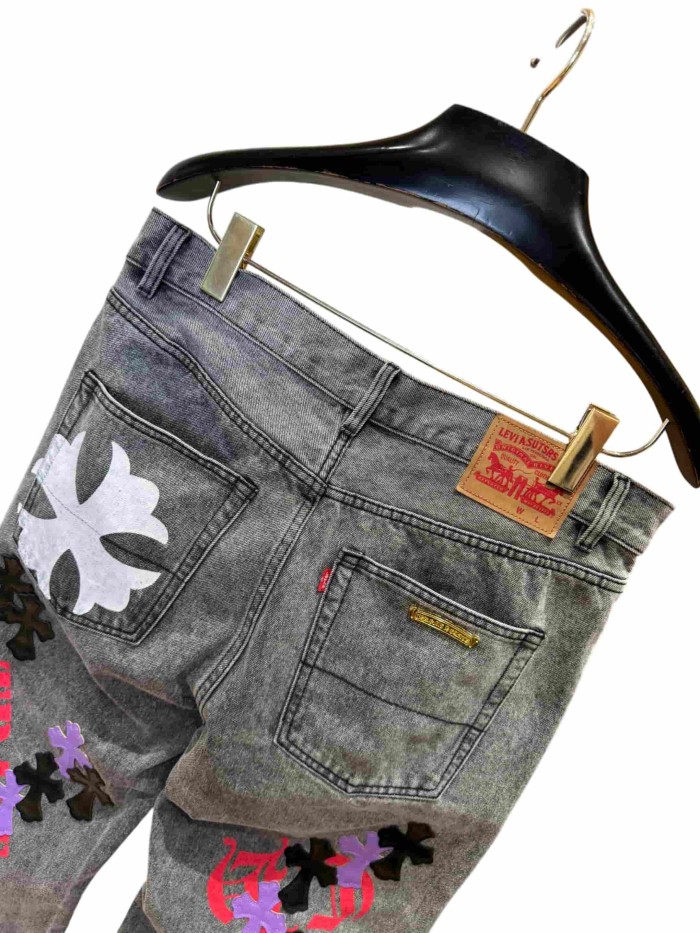 1:1 quality version  Cross Letter Print Applique Gold Label Jeans 28960927