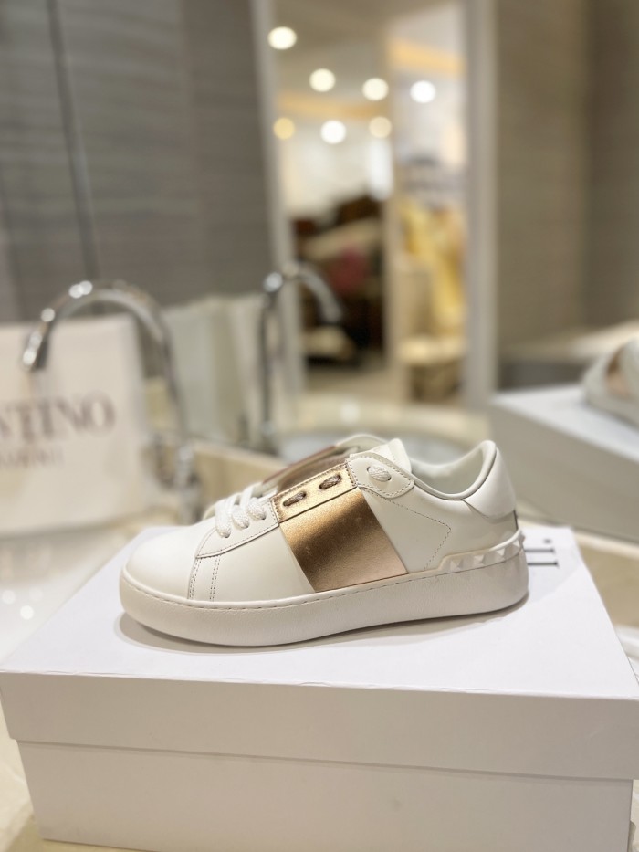 1:1 quality version Contrast-Color Calfskin Low-Top Shoes 5 colors 28656445