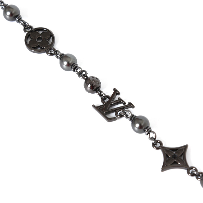 28143307 Darth Vader Pearl Bracelet
