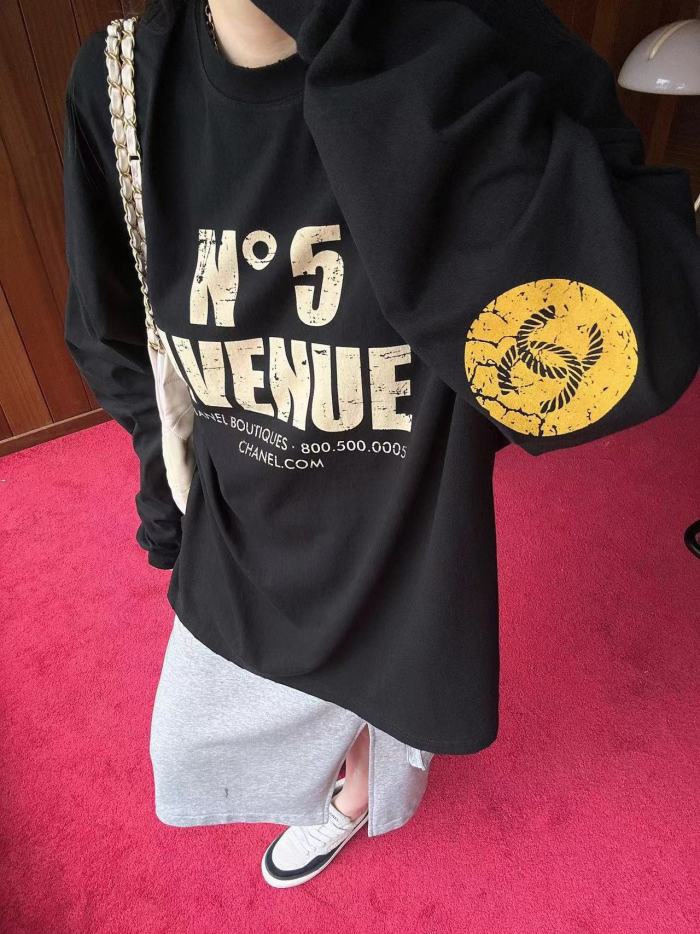 1:1 quality version Long Sleeve with Aged Print on Chest for girls
