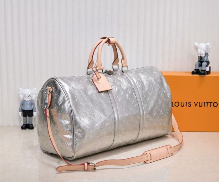 28425304 Full-print logo silver travel bag