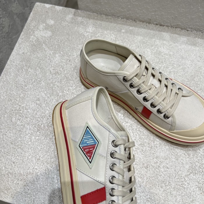 1:1 quality version 28165910 Orbit Collection Retro Sneakers 10 colors