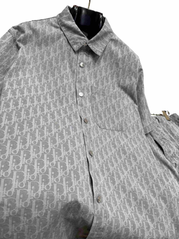 1:1 quality version All-Over Print Jacquard Lapel shirt & shorts set 28961282