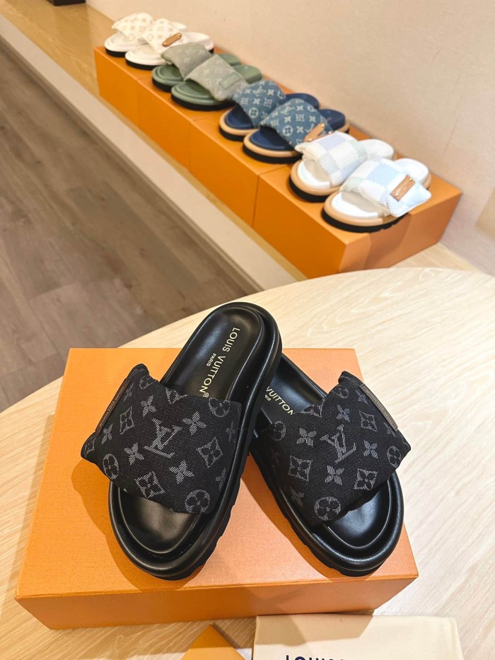 1:1 quality version 3D Logo Floral Velcro Sandals 10 colors 28661452