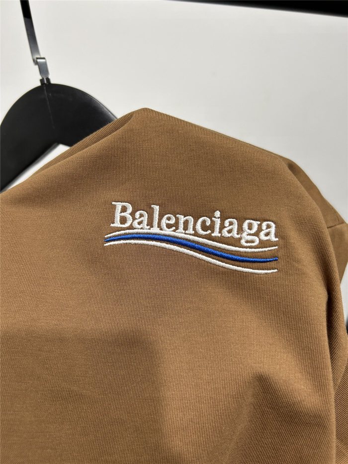 28027002 Embroidered Letter Tee 5 colors