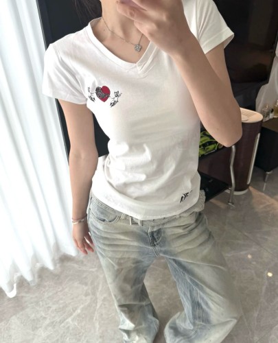 1:1 quality version 28143329 Heart Printed V-Neck Tee for girls