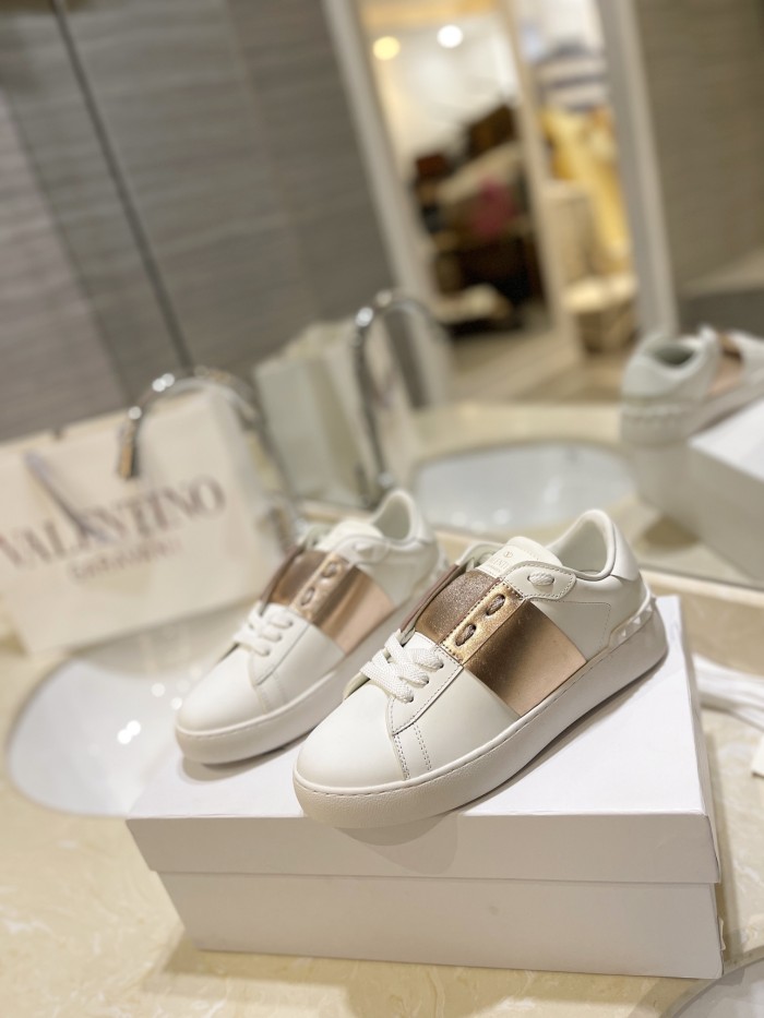 1:1 quality version Contrast-Color Calfskin Low-Top Shoes 5 colors 28656445