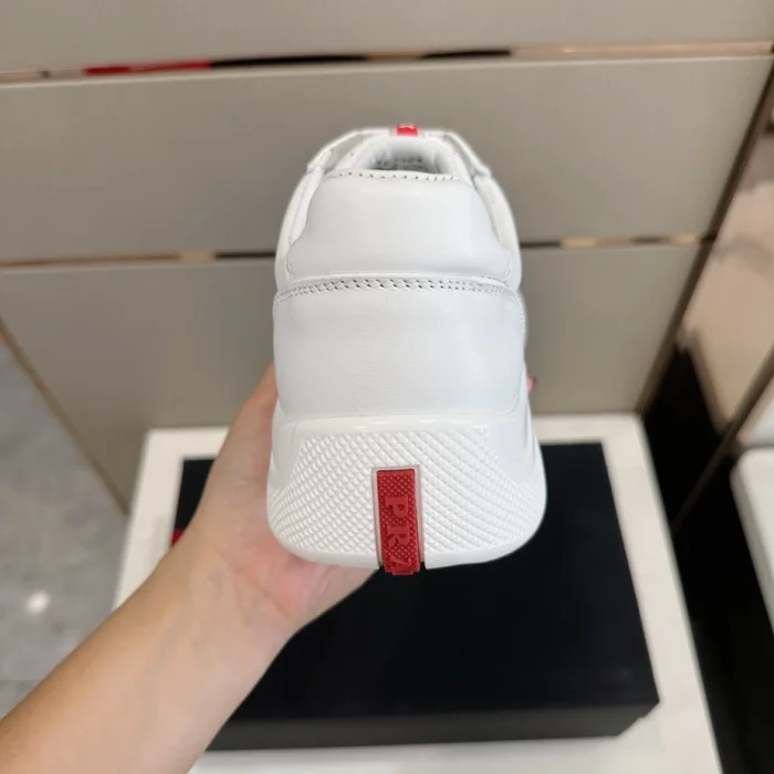 PR@DA@ SNEAKERS   PRD071