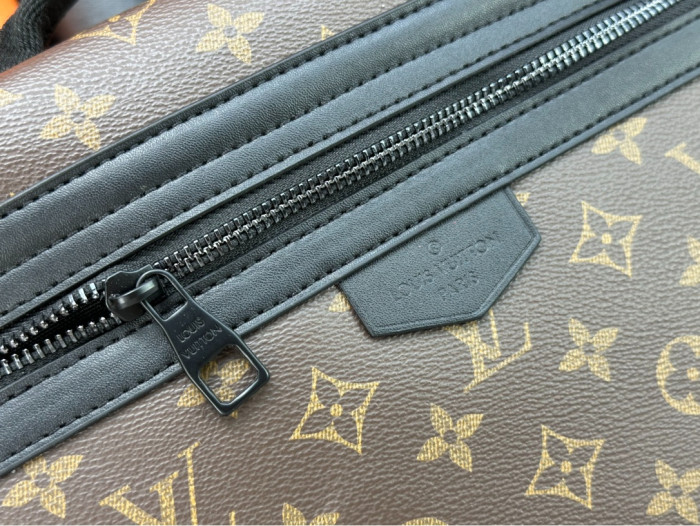28183412 Embossed Printed Mail Bag