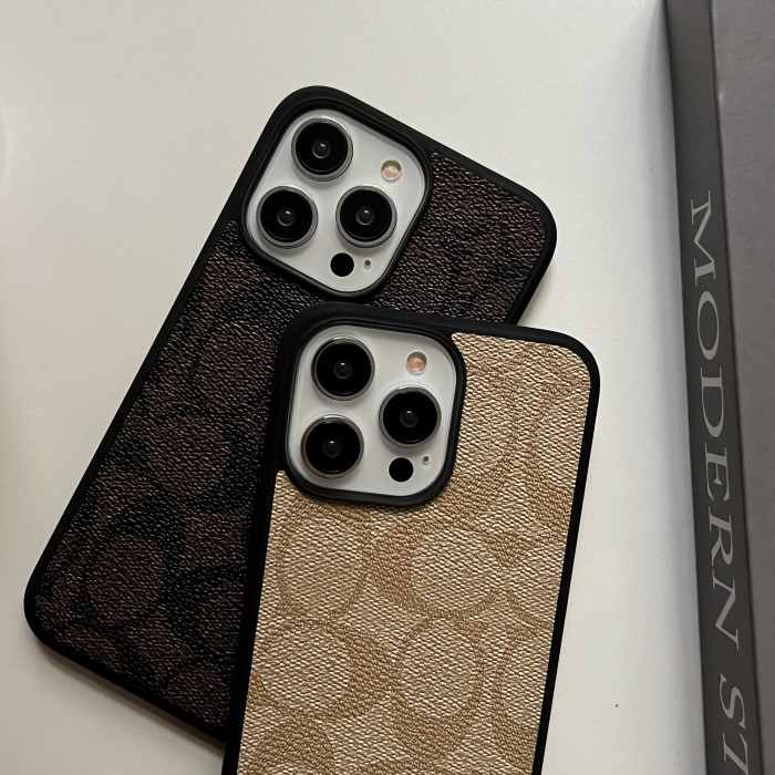 Letter C Pattern Retro Phone Case 4 colors 28678803