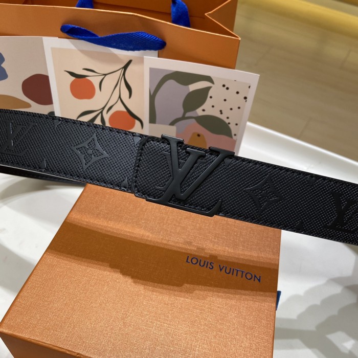 Black Button Embossed Leather Belt【Width 3.5 cm】28549007