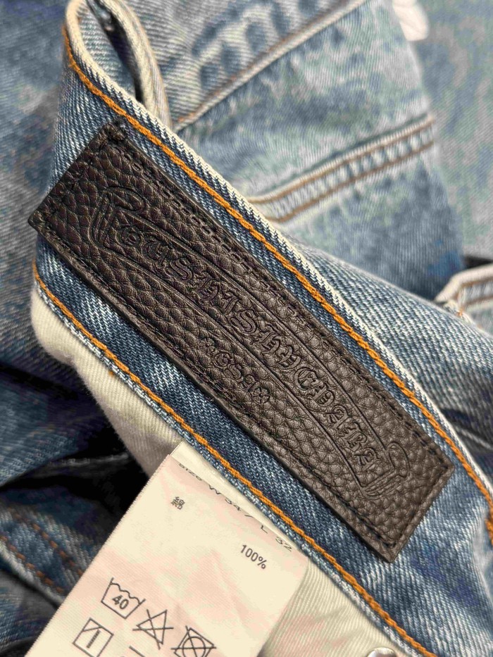 1:1 quality version  blue crosses and red flower appliqués washed blue jeans 28959455