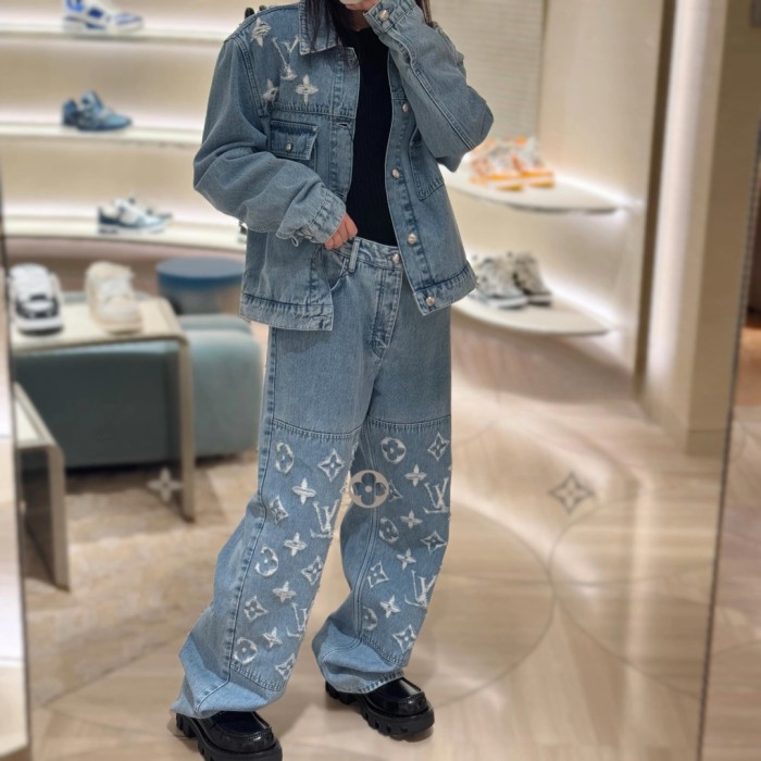 1:1 quality version White Logo Embroidered Blue Denim Jacket 28687458