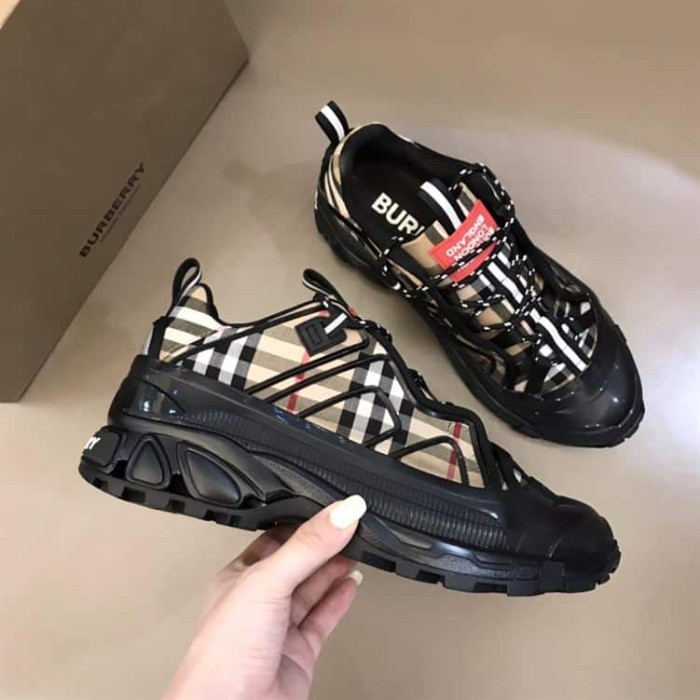 BURB5RRY VINTAGE CHECK COTTON AUTHUR SNEAKERS BBR090