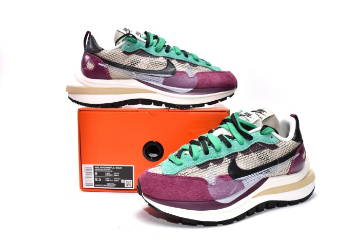 Sacai x  N Pegasua Vaporfly String Black Villain Red CI9928-301