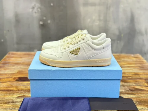 PR@DA@ DOWNTOWN NAPPA LEATHER SNEAKERS   PRD030