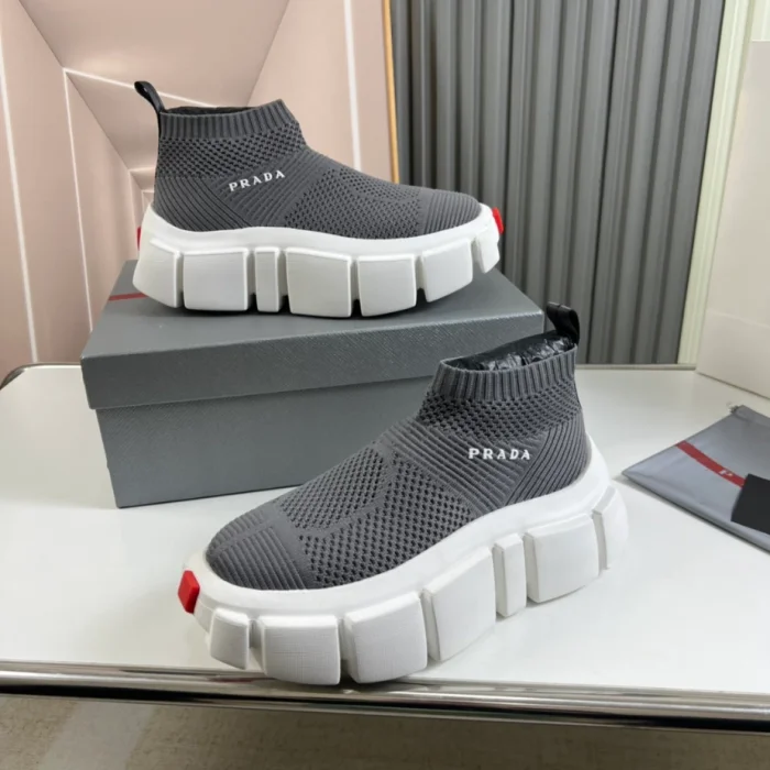 PR@DA@ SNEAKERS   PRD077