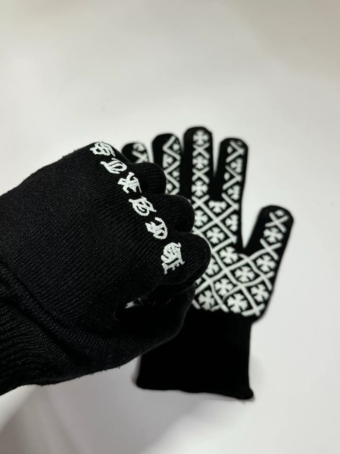 Black and White Cross Gloves 28773729
