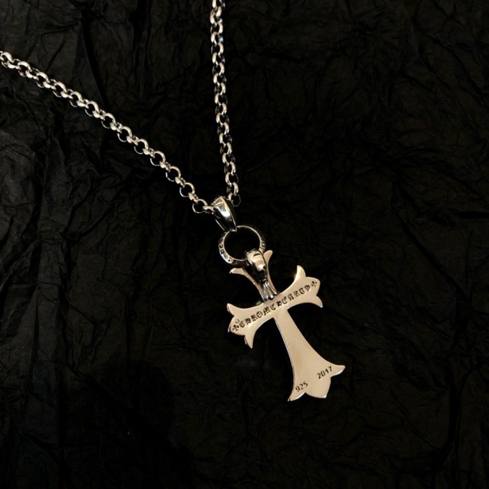1:1 quality version The heart cross necklace-