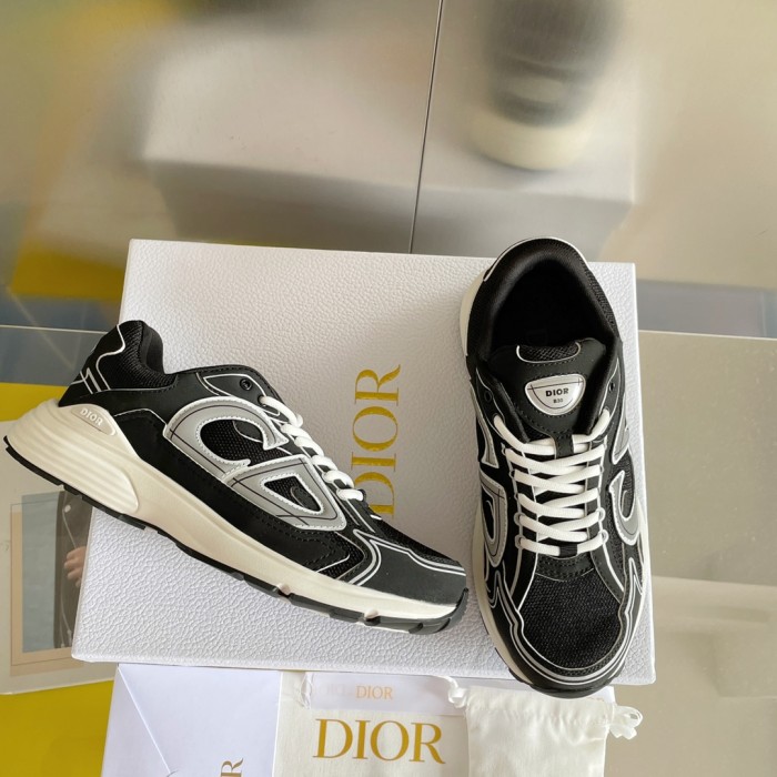 1:1 quality version Leather and mesh fabric patchwork reflective sneakers 35 colors 27736899