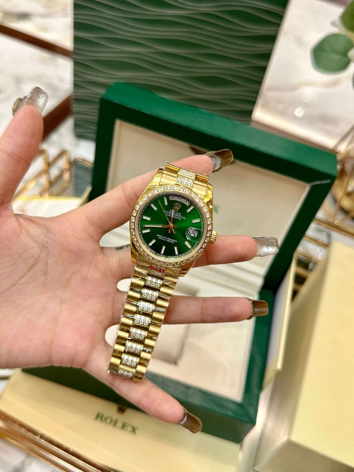 DAY-DATE Green dial and diamond-encrusted gold strap Mechanical movement Watch【Dial diameter：36mm 】28771364