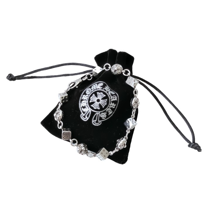 28180803 Dice Cross Flower Patchwork Bracelet