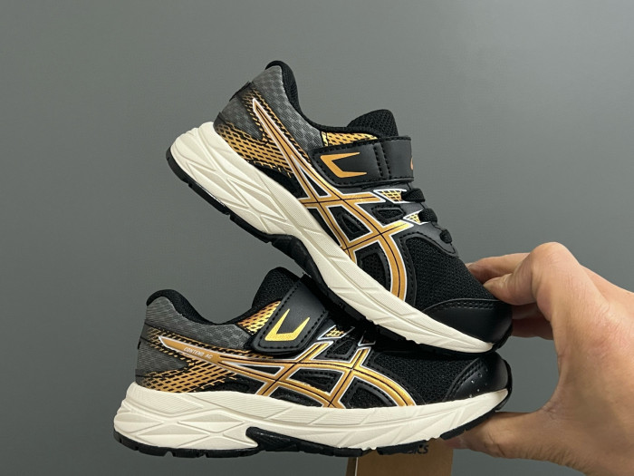 New Style Velcro Cushioned Sneakers for Kids 6 colors 29006183