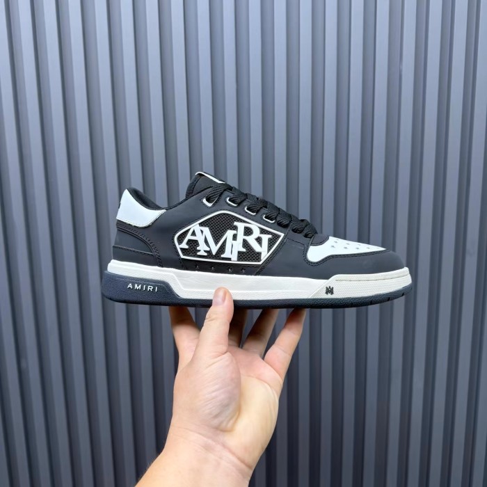 1:1 quality version Black and White Contrast Low-Top Sneakers 28499623