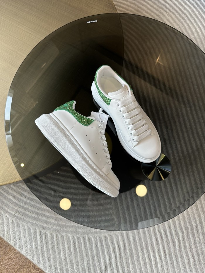 1:1 quality version Shoe Tail Rhinestone Monogram Sneakers 16 colors