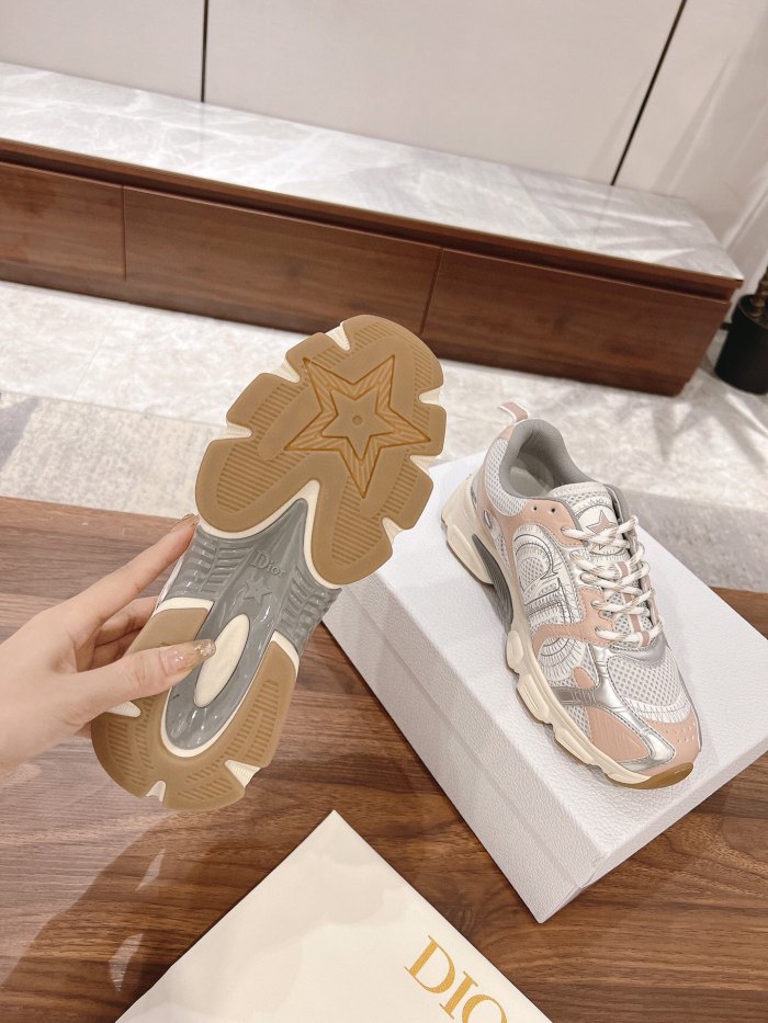 1:1 quality version 28285657 sports leisure dad shoes 7 colors