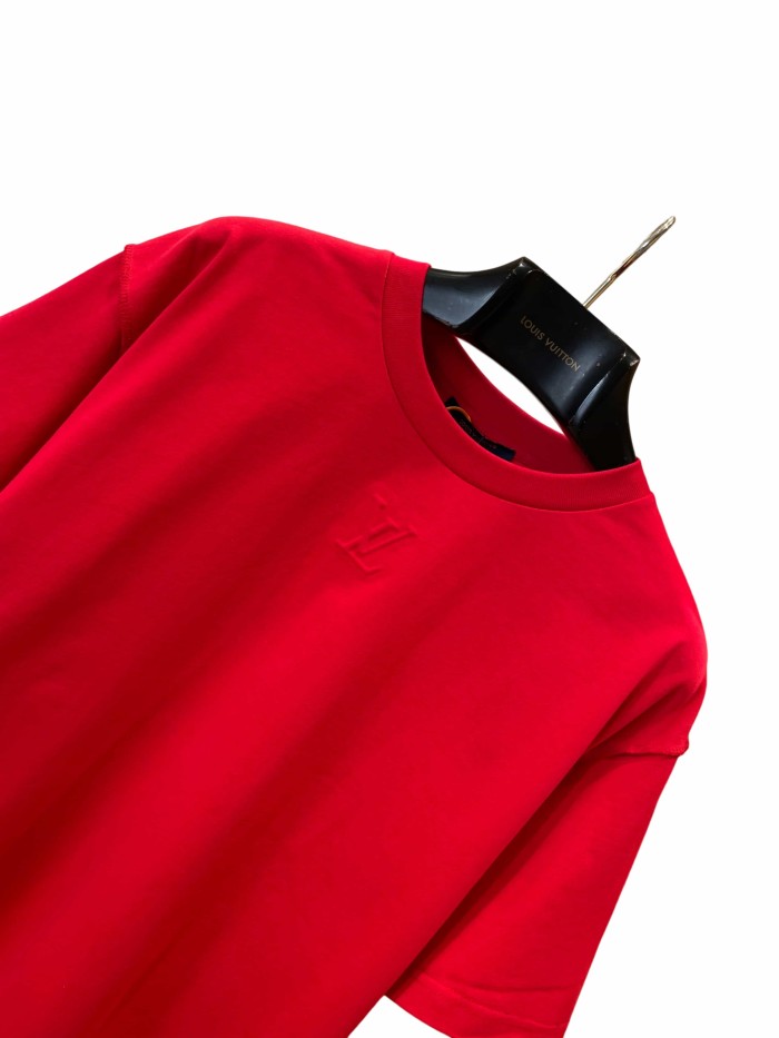 1:1 quality version Embossed Crew Neck T-Shirt 28968188