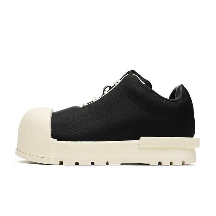 Black and White Mickey Low Top Big Head Shoes