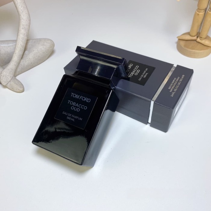 Tom Ford Tobacco Oud Perfume