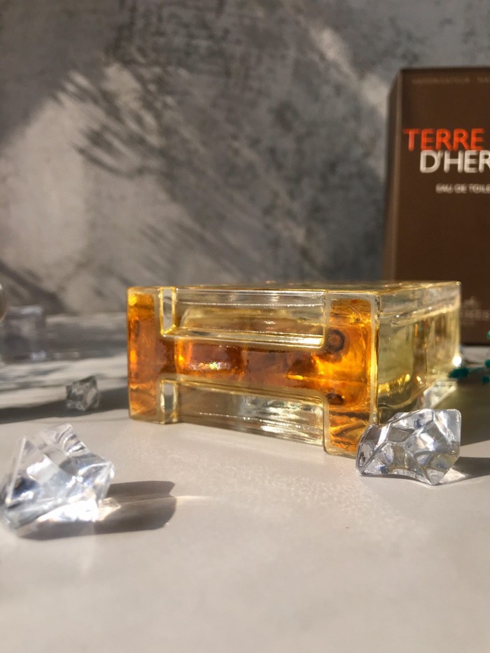 Earthy Men's Perfume 28602409