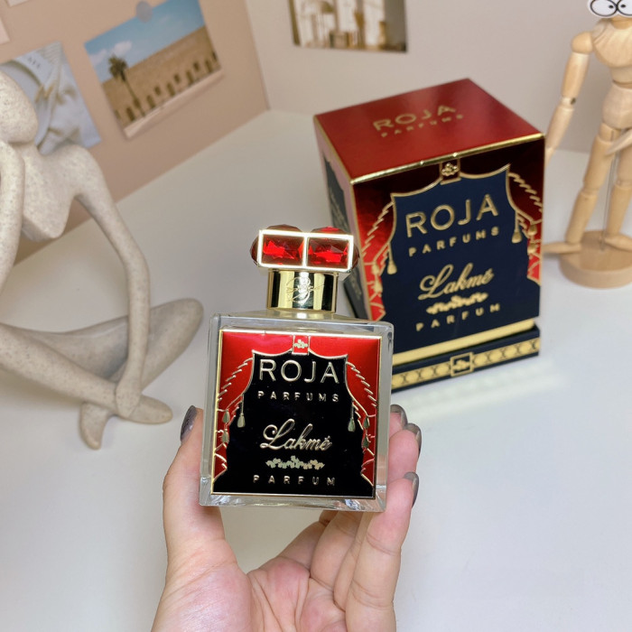 Roja Dove Lakme,2019 28903038